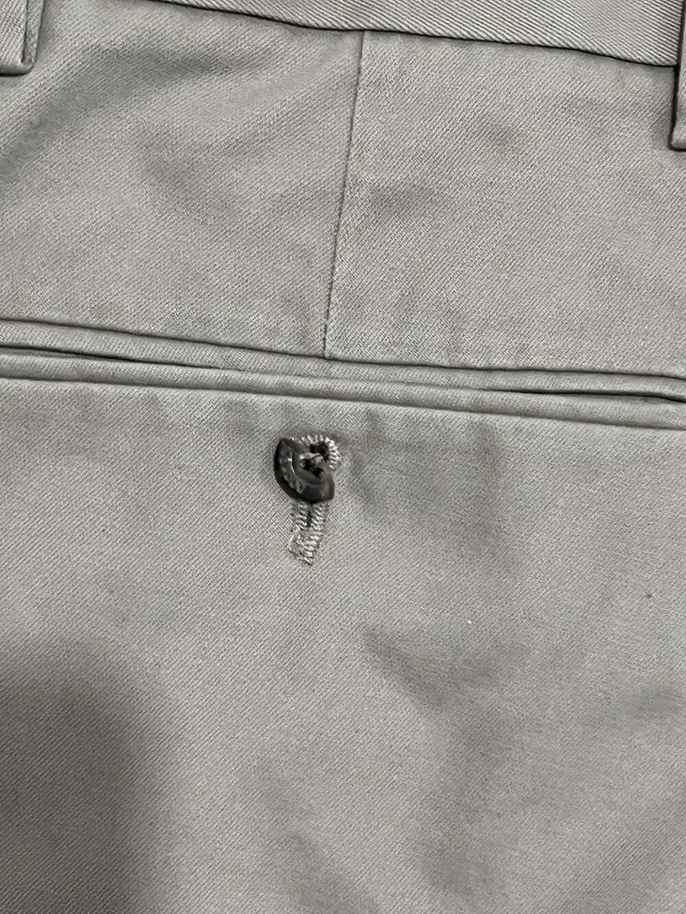 Dockers Men's Slim Fit Chino Pants  Size 29x32